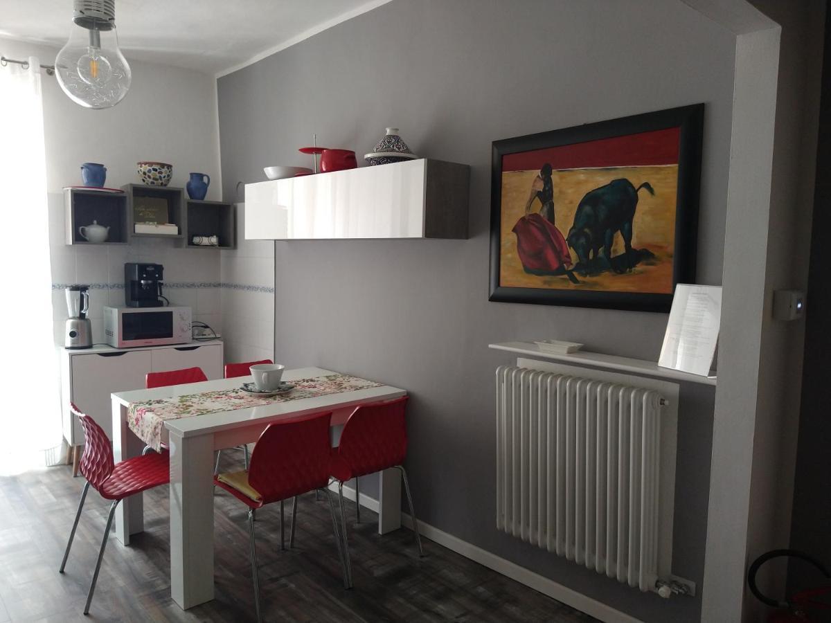 Appartamentomonika Con Parcheggio Privato - Volano Exterior foto